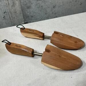 FootJoy Men Cedar Wood Shoe Trees 12"
